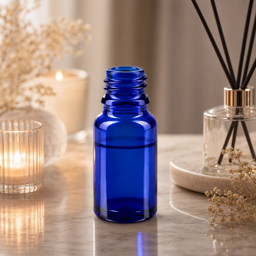 Bouteille en verre polyvalente de 10 ml en bleu pharmacie pour les gouttes d'homéopathie et les essences de fleurs de Bach