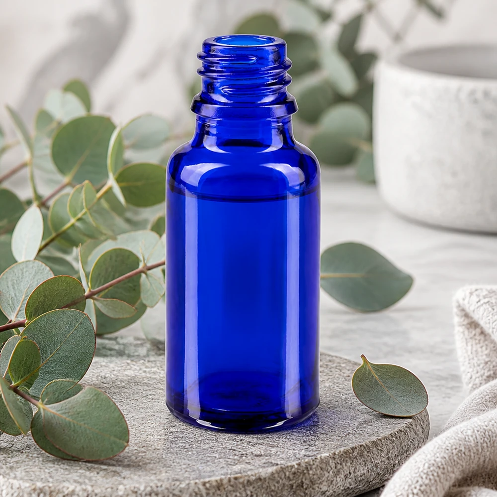 Bouteille ApoGlas de 20ml en bleu pharmacie classique parfaite pour les cosmétiques naturels et le bien-être
