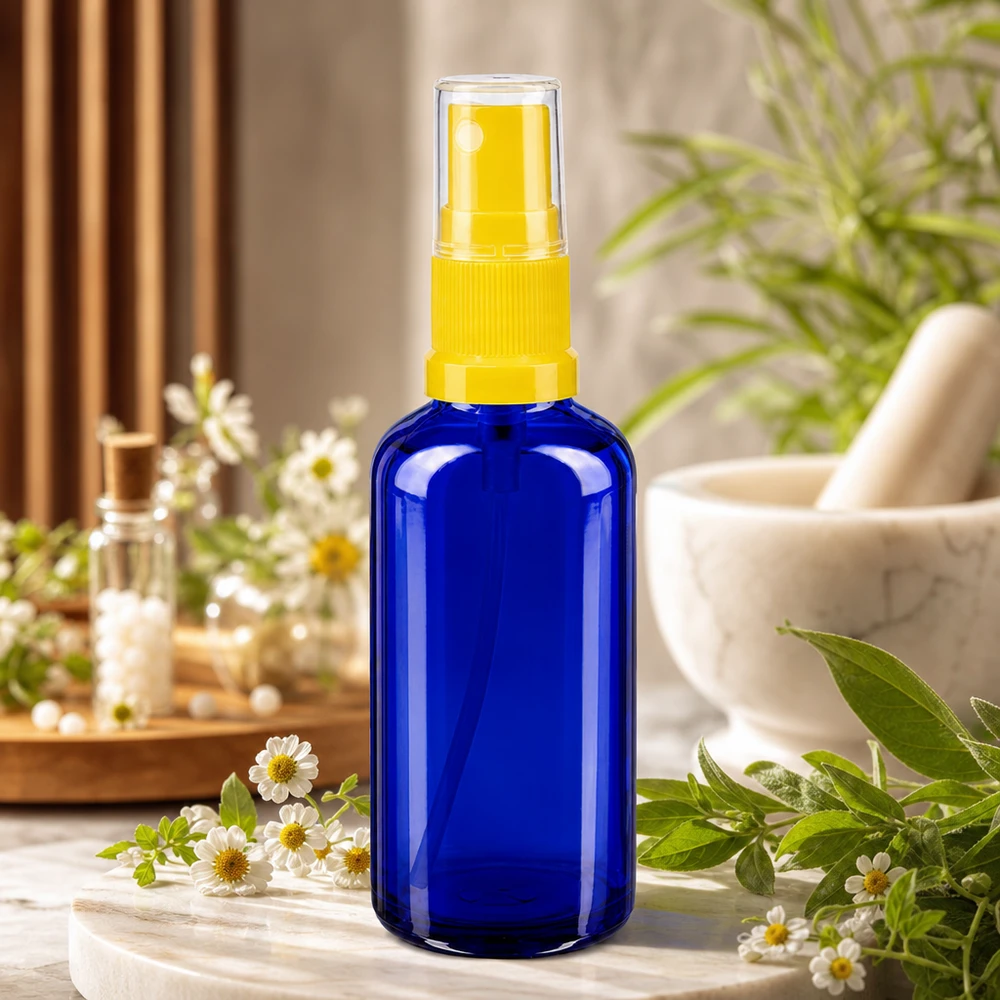 Flacon de pharmacie bleu 50ml embout spray jaune Flacon pulvérisateur bleu de 50 ml, en verre anti-UV, avec tête de pulvérisation transparente de couleur jaune
