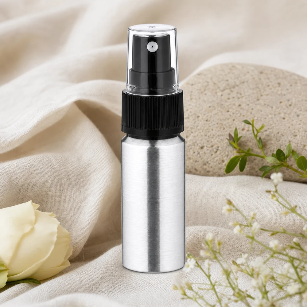 Flacon pratique en aluminium de 20 ml avec une fine brume pour un dosage précis
