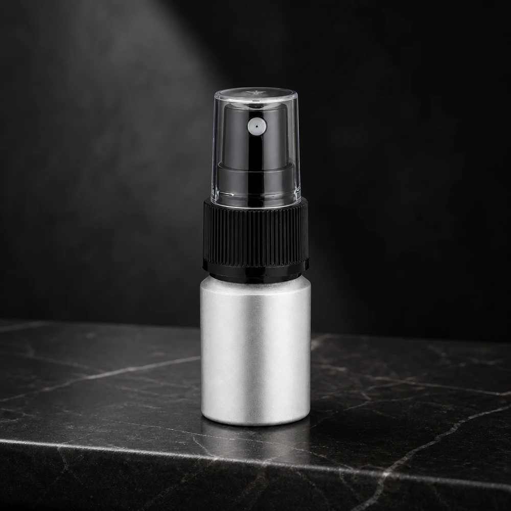 Vaporisateur de 10 ml en aluminium de haute qualité avec une fine brume pour une application optimale