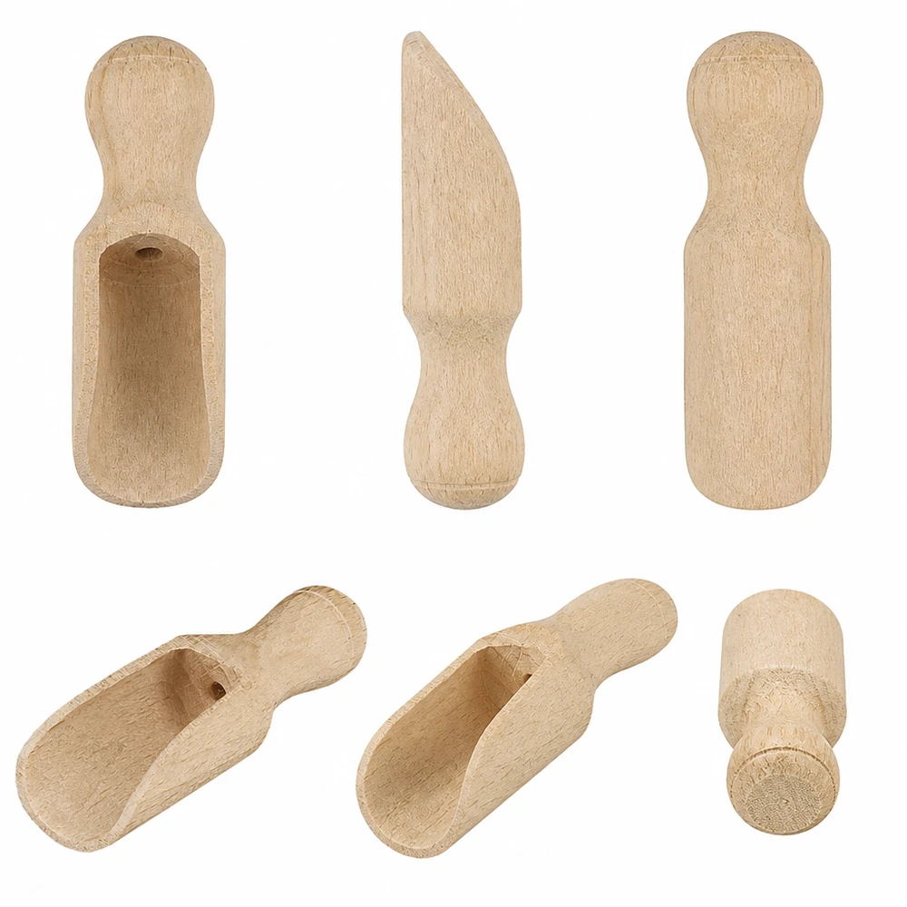 Pelle en bois taille XS forme semi-circulaire - 52mm de long Pelle en bois XS Set sous différents angles montre une forme semi-circulaire et une fabrication artisanale en bois naturel